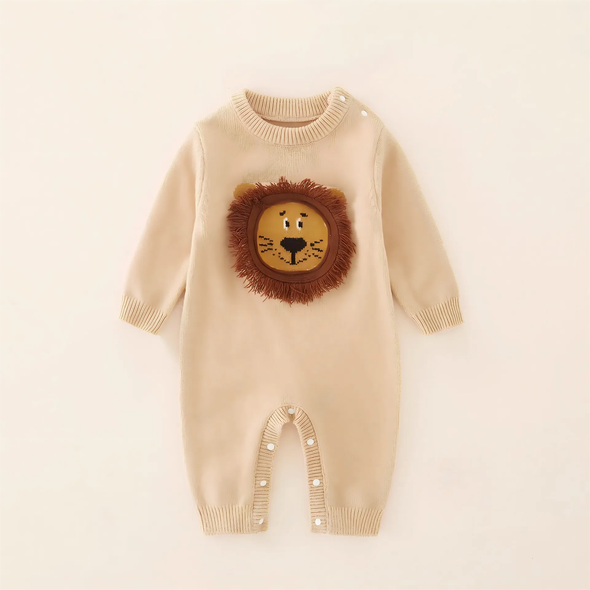 Knit Lion-Themed Baby Romper – Autumn Cozy Outfit
