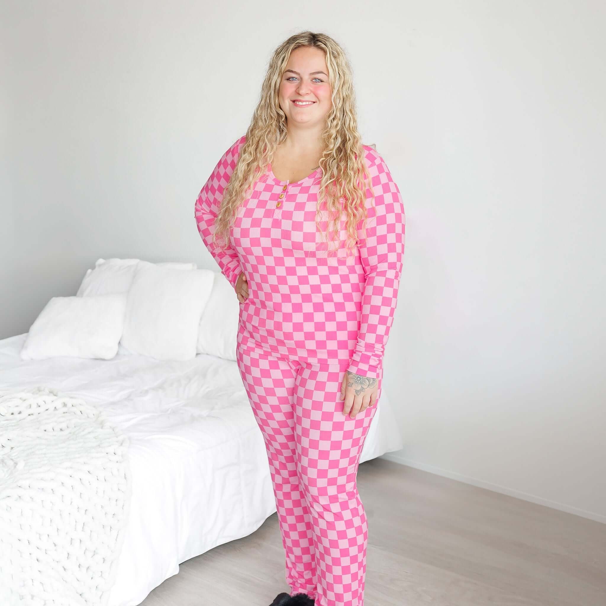 Pink Check Ribbed Women's Pajama Set